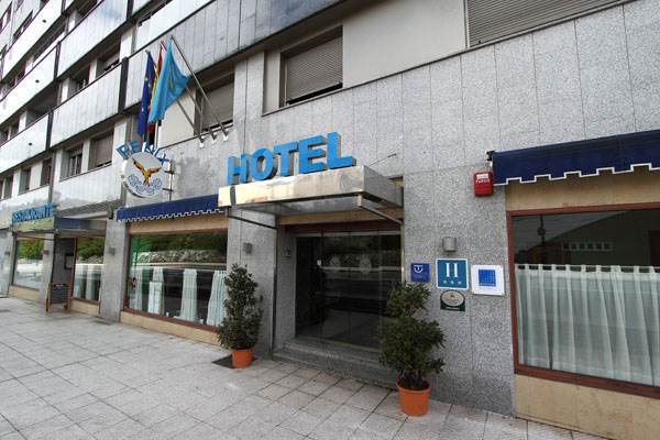 Hotel Alda Estacion Oviedo Bagian luar foto